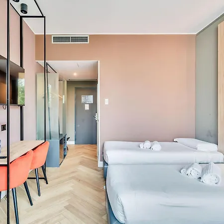 Aosta Hotel