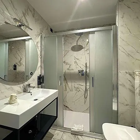 Aosta Hotel