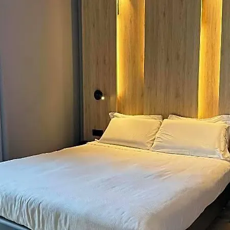 Aosta 3* Milan