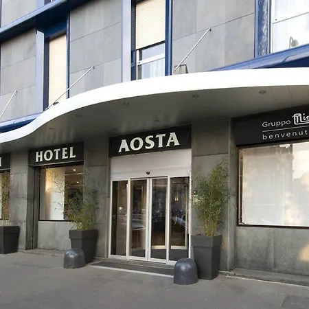 Ξενοδοχείο Aosta 3*