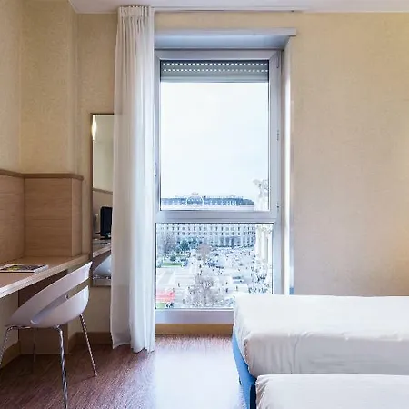 Aosta Hotel Milão